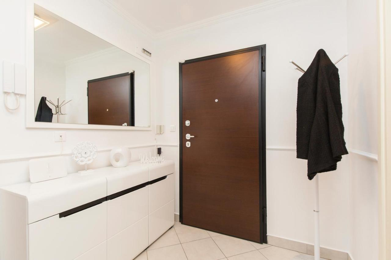 Apartment Parentium Poreč Buitenkant foto