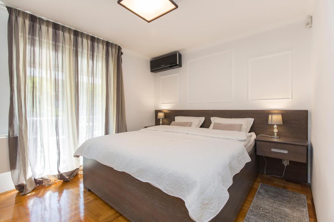 Apartment Parentium Poreč Buitenkant foto