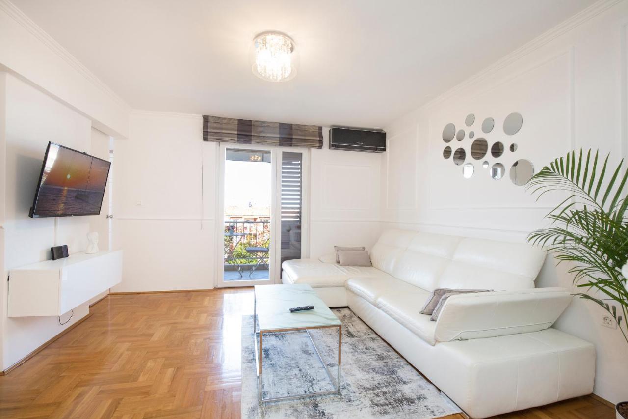 Apartment Parentium Poreč Buitenkant foto